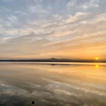 Apartment Lighthouse - Mackenzie