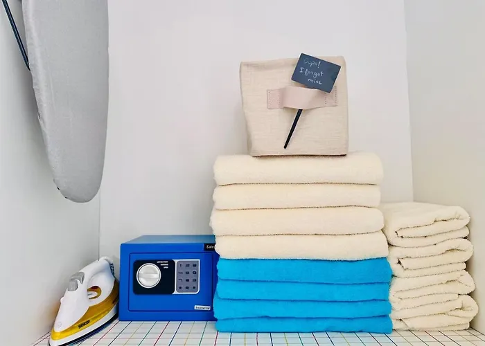 Apartment Lighthouse - Mackenzie Larnaca