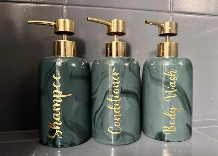 Lighthouse - Mackenzie Appartamento Larnaca